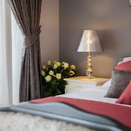 Tomislava Apartment