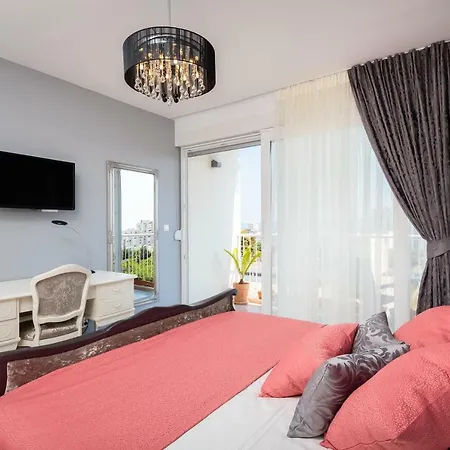 Apartment Tomislava